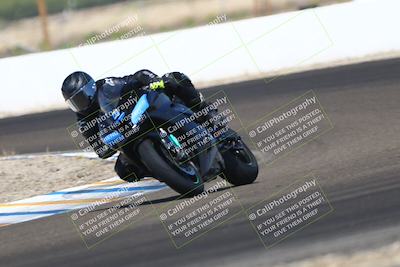 media/Sep-20-2025-TrackDaz (Sat) [[27f0cde673]]/B Group/1220pm (Turn 1)/
